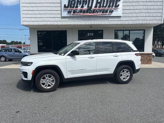 JEEP GRAND CHEROKEE 2023 1C4RJGAG2P8874449 image